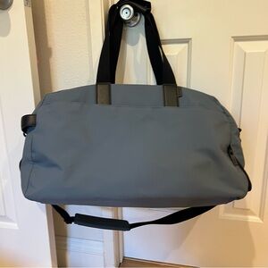Away Weekender Duffle Bag w/ dust bag- Coast Blue